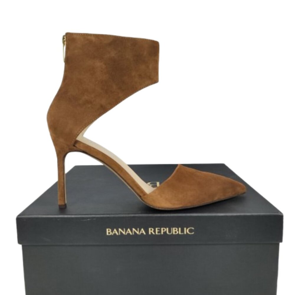 Banana Republic Valais Suede Heel - Size: 10
